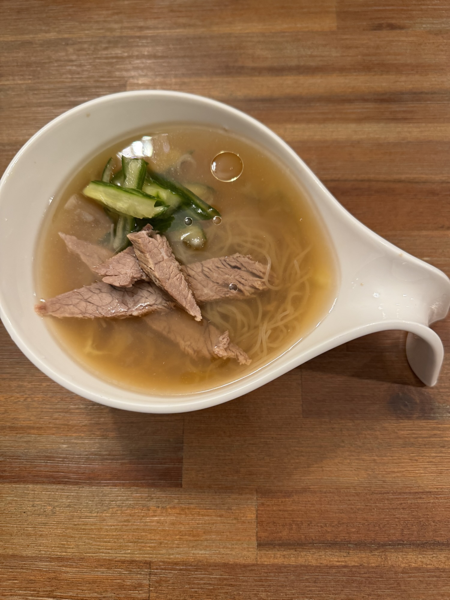 물냉면